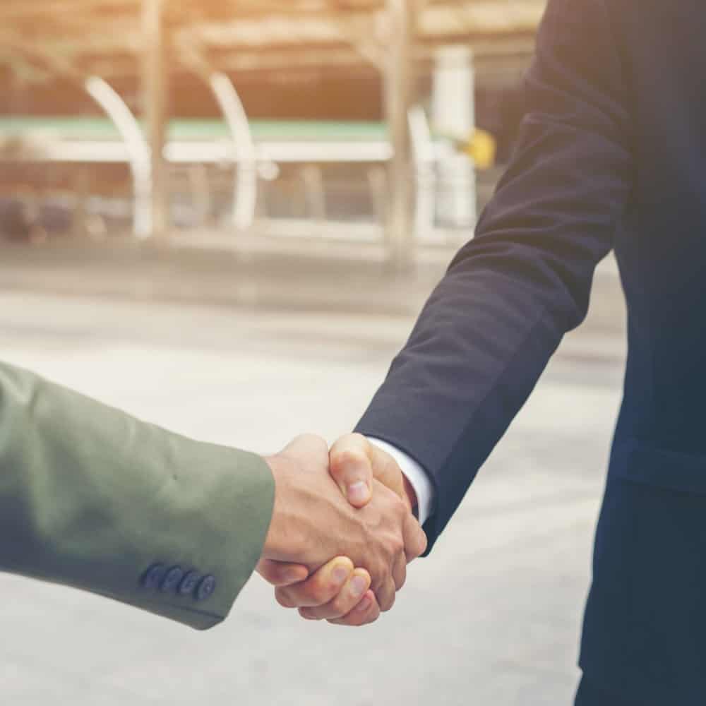 closeup-support-hands